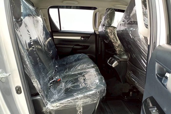 REVO 4WD 2019 2.8G MT DOUBLE CAB SILVER  4576 full