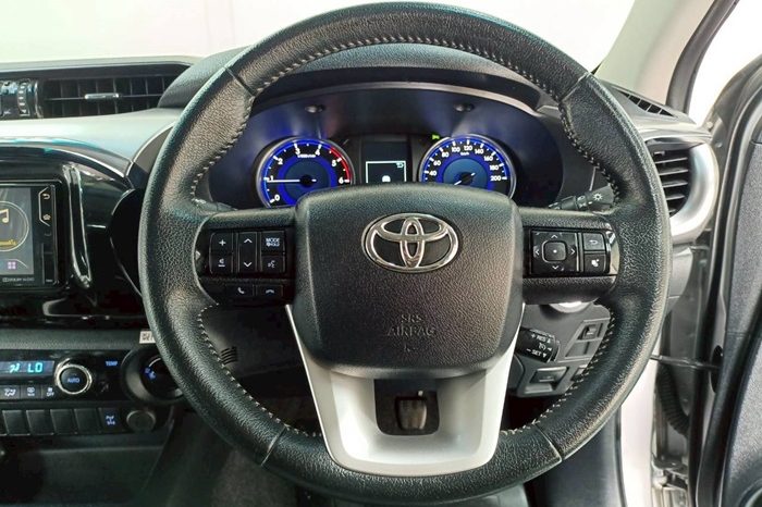 REVO 4WD 2019 2.8G MT DOUBLE CAB SILVER  4576 full