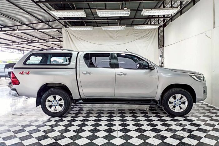 REVO 4WD 2019 2.8G MT DOUBLE CAB SILVER  4606 full