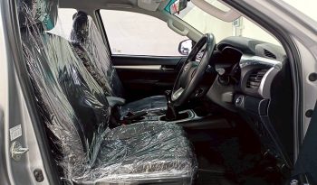 REVO 4WD 2019 2.8G MT DOUBLE CAB SILVER  4606 full