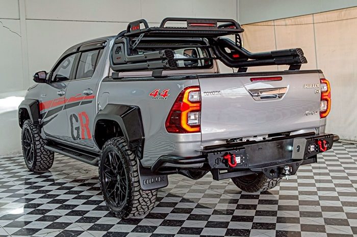 REVO 4WD 2019 2.8G MT DOUBLE CAB SILVER  4606 full