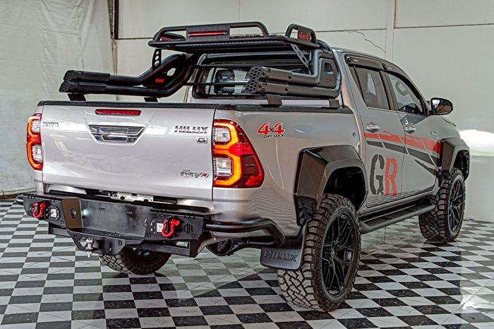 REVO 4WD 2019 2.8G MT DOUBLE CAB SILVER  4606 full