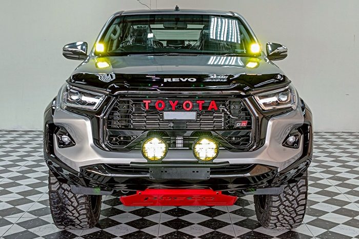 REVO 4WD 2019 2.8G MT DOUBLE CAB SILVER  4606 full