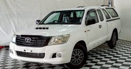 VIGO 2WD 2014 2.5J MT SMART CAB WHITE  4629