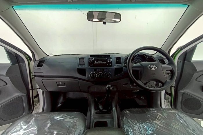 VIGO 2WD 2014 2.5J MT SMART CAB WHITE  4629 full