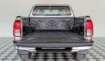 REVO 4WD 2020 2.4E MT SMART CAB SILVER  4633 full