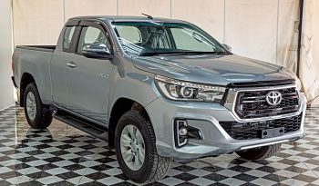 REVO 4WD 2020 2.4E MT SMART CAB SILVER  4633 full
