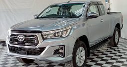 REVO 4WD 2020 2.4E MT SMART CAB SILVER  4633