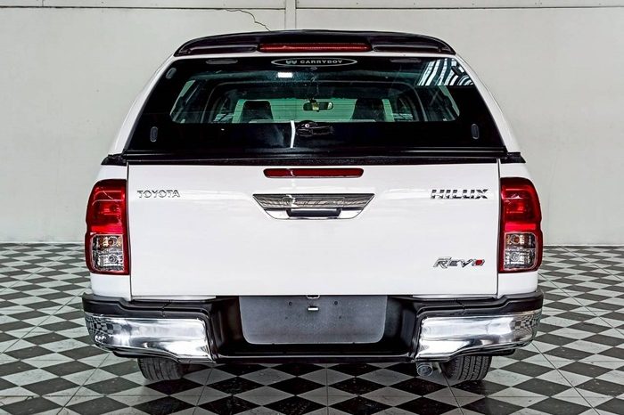 REVO 2WD 2021 2.4E AT DOUBLE CAB WHITE  4745 full