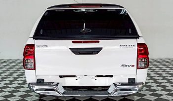 REVO 2WD 2022 2.4E AT DOUBLE CAB WHITE  5045 full