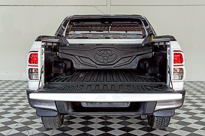 ROCCO 4WD 2019 2.8G AT DOUBLE CAB WHITE  6488 full