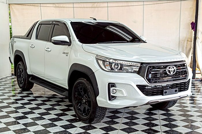 ROCCO 4WD 2019 2.8G AT DOUBLE CAB WHITE  6488 full