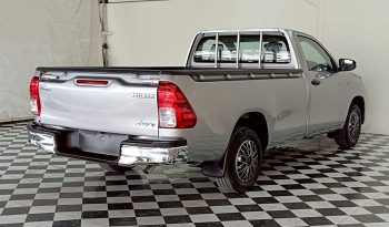 REVO 2WD 2018 2.4J MT STANDARD SILVER  6500 full