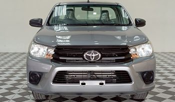 REVO 2WD 2018 2.4J MT STANDARD SILVER  6500 full