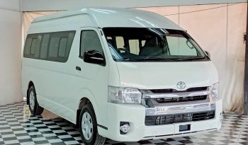 TOYOTA 2WD 2016 3.0 MT COMMUTER WHITE  7123 full