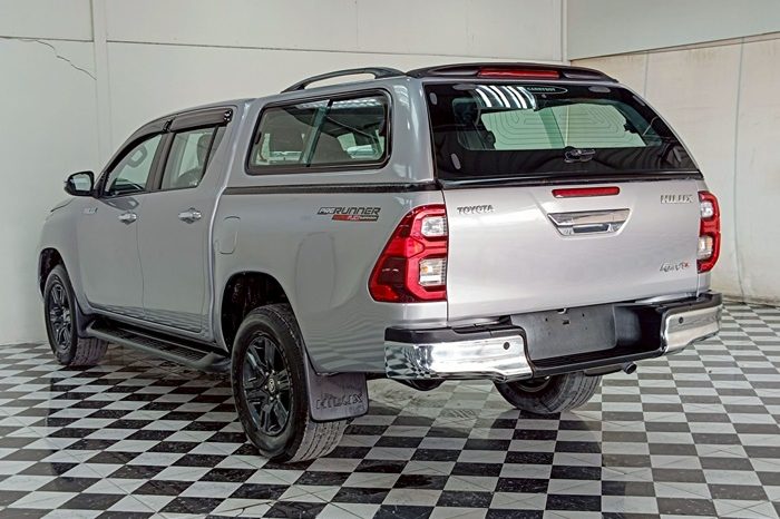 REVO PRE 2020 2.4E AT DOUBLE CAB SILVER  7583 full