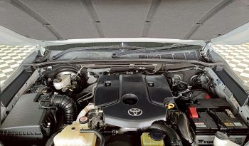 REVO PRE 2020 2.4E AT DOUBLE CAB SILVER  7583 full