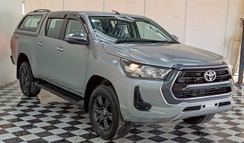 REVO PRE 2020 2.4E AT DOUBLE CAB SILVER  7583 full