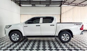 REVO PRE 2021 2.4E AT DOUBLE CAB WHITE  8474 full