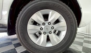 REVO PRE 2021 2.4E AT DOUBLE CAB WHITE  8474 full