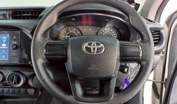 REVO PRE 2021 2.4E AT DOUBLE CAB WHITE  8474 full