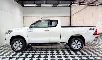 REVO 4WD 2018 2.4E MT SMART CAB WHITE  9919 full