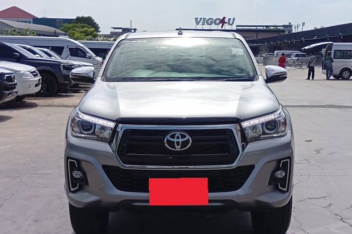 REVO 4WD 2019 2.8G MT DOUBLE CAB SILVER  4580 full