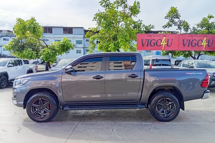 REVO PRE 2018 2.4G AT DOUBLE CAB DARK GREY  6531 full