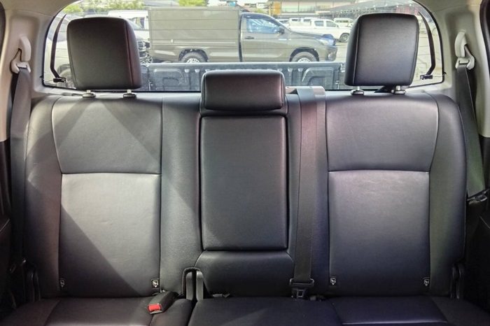 REVO PRE 2018 2.4G AT DOUBLE CAB DARK GREY  6531 full