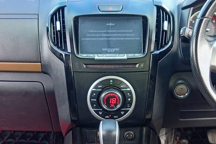ISUZU 4WD 2019 3.0 AT DOUBLE CAB RED  5820 full