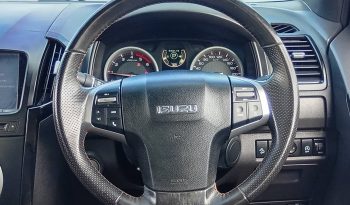 ISUZU 4WD 2019 3.0 AT DOUBLE CAB RED  5820 full
