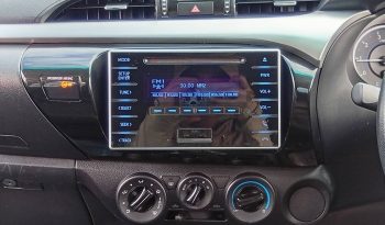 REVO PRE 2019 2.4E AT DOUBLE CAB SILVER  7819 full