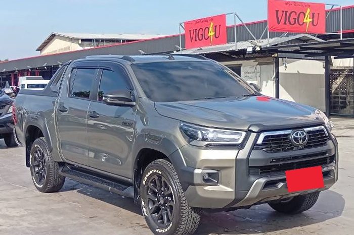 ROCCO PRE 2023 2.4G AT DOUBLE CAB BRONZE  5415 full