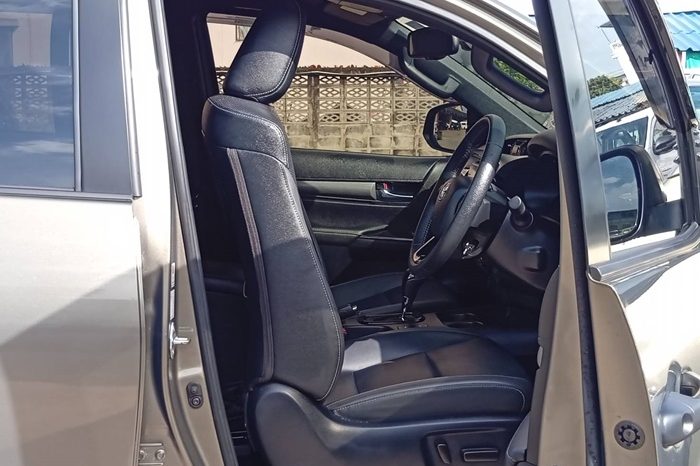 ROCCO PRE 2023 2.4G AT DOUBLE CAB BRONZE  5415 full