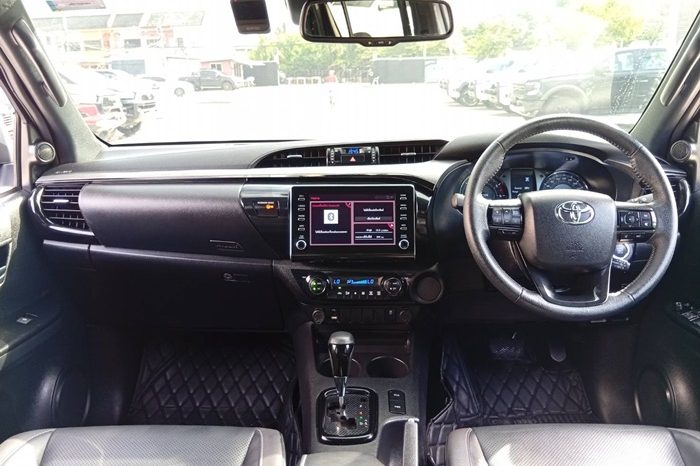 ROCCO PRE 2023 2.4G AT DOUBLE CAB BRONZE  5415 full