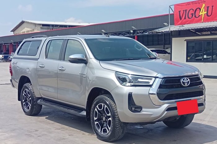 REVO 4WD 2020 2.8G AT DOUBLE CAB SILVER  2808 full