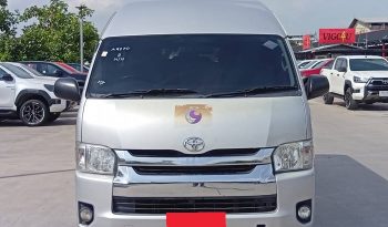 TOYOTA 2WD 2019 3.0 MT COMMUTER SILVER  3294 full