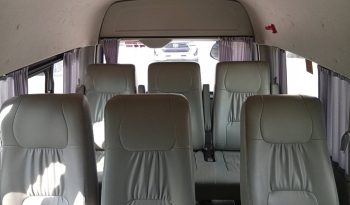 TOYOTA 2WD 2019 3.0 MT COMMUTER SILVER  3294 full