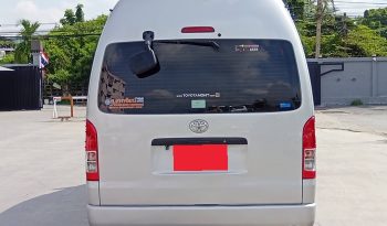 TOYOTA 2WD 2019 3.0 MT COMMUTER SILVER  3294 full