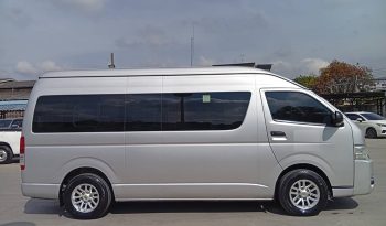 TOYOTA 2WD 2019 3.0 MT COMMUTER SILVER  3294 full