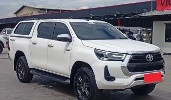 REVO PRE 2021 2.4E AT DOUBLE CAB WHITE  2232 full