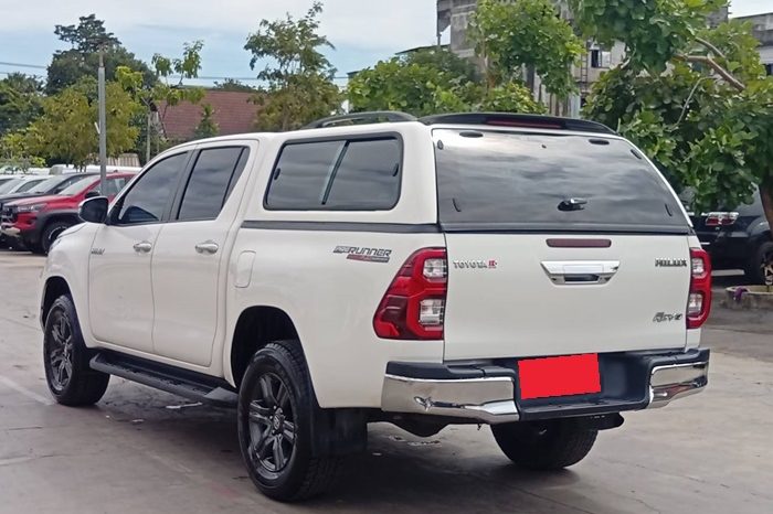 REVO PRE 2021 2.4E AT DOUBLE CAB WHITE  2232 full