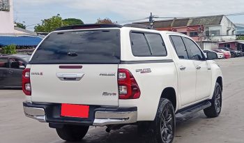REVO PRE 2021 2.4E AT DOUBLE CAB WHITE  2232 full