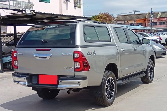 REVO 4WD 2020 2.8G AT DOUBLE CAB SILVER  2806 full