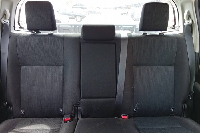 REVO PRE 2020 2.4 MID AT DOUBLE CAB SILVER  7468 full