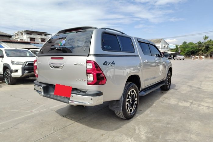 REVO 4WD 2020 2.8G AT DOUBLE CAB SILVER  8534 full