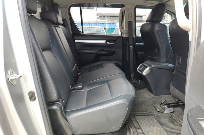 REVO 4WD 2020 2.8G AT DOUBLE CAB SILVER  8534 full