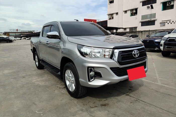 REVO PRE 2020 2.4E AT DOUBLE CAB SILVER  6422 full