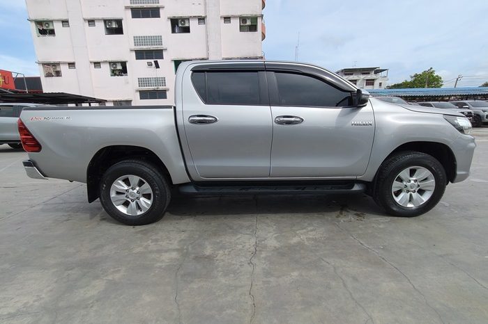REVO PRE 2020 2.4E AT DOUBLE CAB SILVER  6422 full