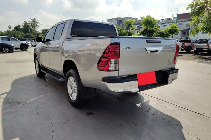 REVO PRE 2020 2.4E AT DOUBLE CAB SILVER  6424 full